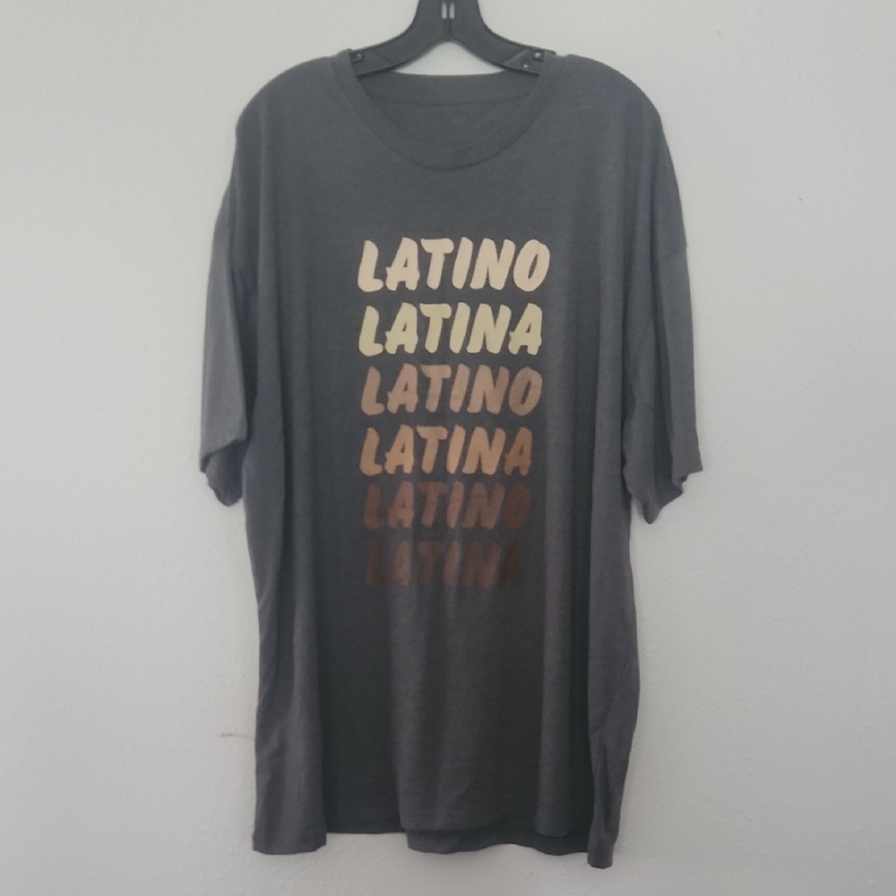 🪩 2/$15 // CELEBRATE IT: Latino/Latina Grey Tee Shirt